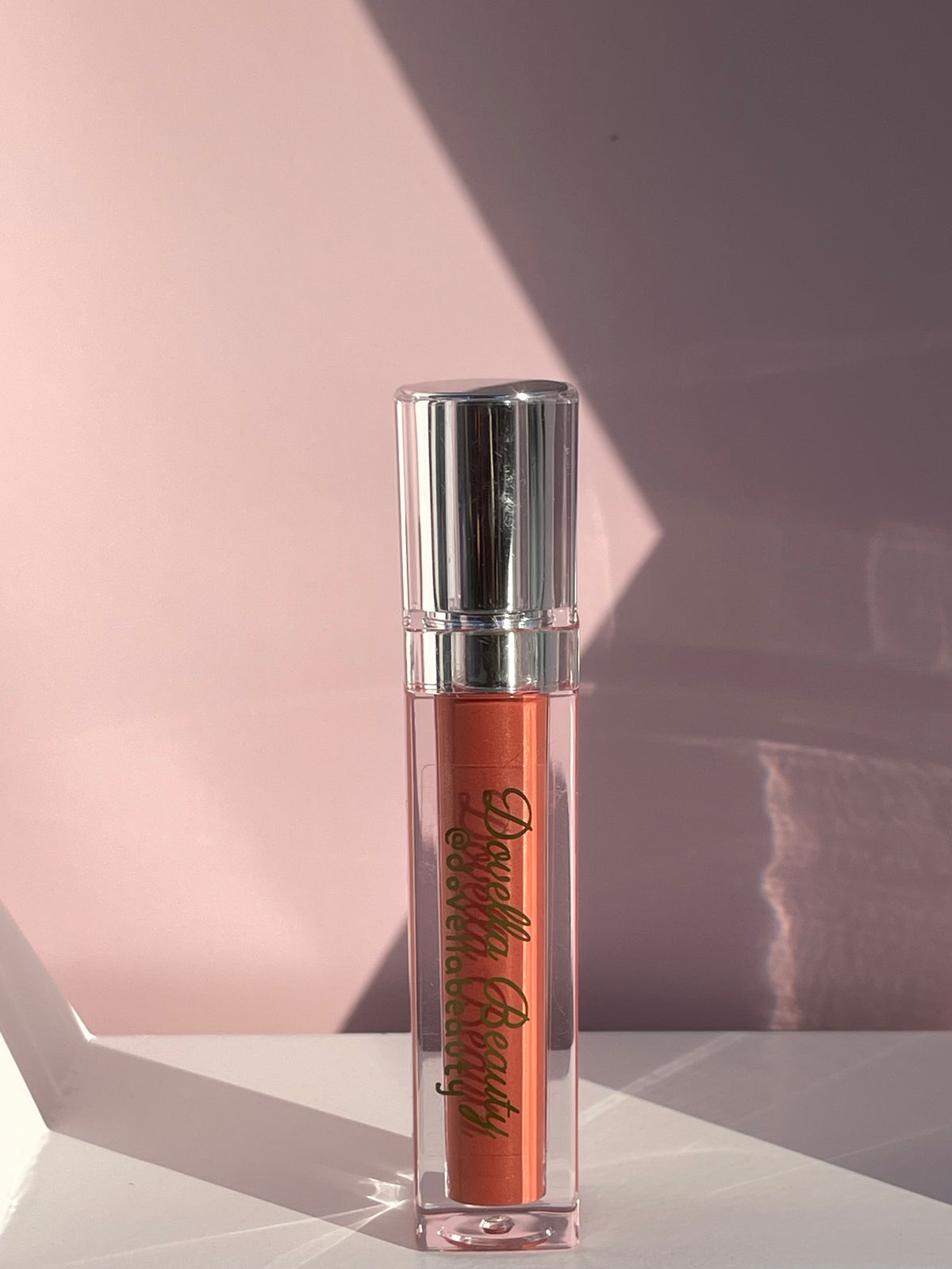 Nude Lumière